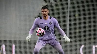 רועי משפתי שוער מכבי תל אביב. אריאל שלום