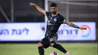 אלי בלילתי שחקן עירוני טבריה. מאור אלקסלסי