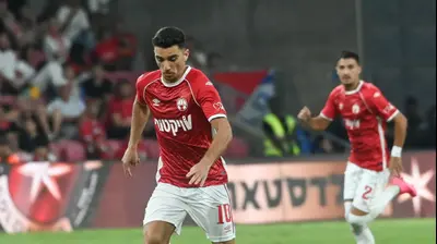דן ביטון הפועל באר שבע. ברני ארדוב