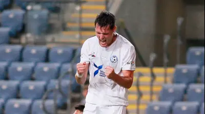 אונדז'יי באצ'ו שחקן עירוני טבריה. קובי אליהו