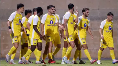 שחקני מכבי תל אביב חוגגים. מאור אלקסלסי