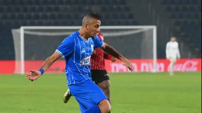 עובדיה דרויש שחקן בני סכנין. ברני ארדוב