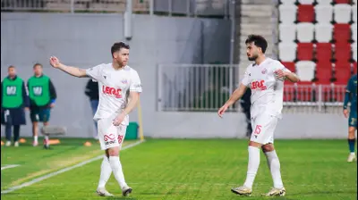 שחקני הפועל חיפה, גיא מלמד, יונתן פרבר. קובי אליהו