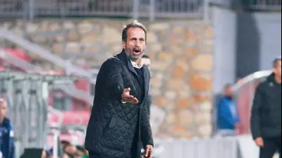 מאמן הפועל חיפה רוני לוי. קובי אליהו