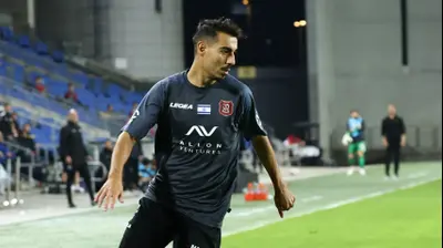 מתן חוזז שחקן הפועל ירושלים. דני מרון