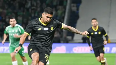 פרדי ורגאס שחקן מכבי נתניה. ברני ארדוב