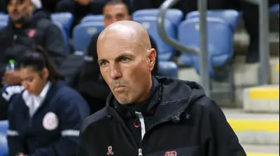 מאמן הפועל ירושלים זיו אריה. דני מרון