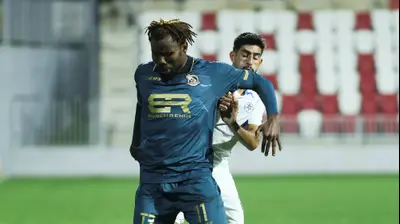 שחקן מכבי בני ריינה אזקיאל הנטי. קובי אליהו