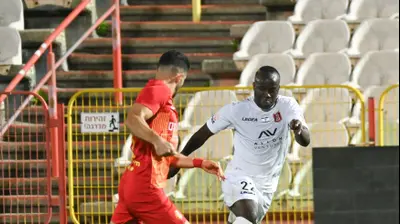 שחקן הפועל ירושלים, סמבה דיאלו. ברני ארדוב