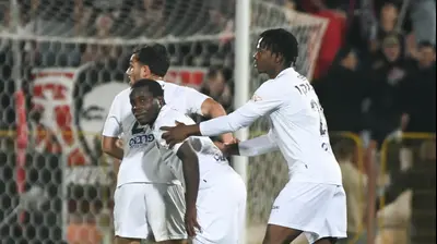 אנדורו אידוקו, סדריק דון, שחקני הפועל ירושלים. ברני ארדוב