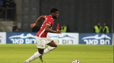 לוקאס ונטורה שחקן הפועל באר שבע. קובי אליהו