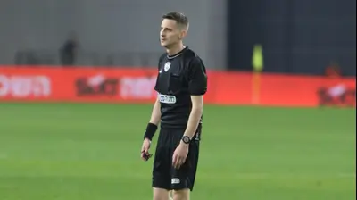 דקל צינו, שופט כדורגל. שלומי גבאי