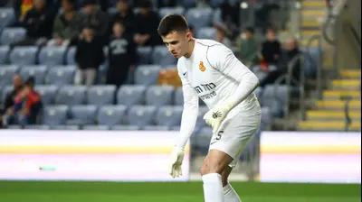 שוער מ.ס. אשדוד, קרול ניימצ'יצקי. דני מרון