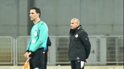 עוזר המאמן של הפועל באר שבע, בן בנימין. ברני ארדוב