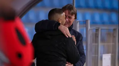 סלובודן דראפיץ' מאמן בני סכנין עם נמרוד קוסטיקה מאמן הפועל חדרה עם. מאור אלקסלסי