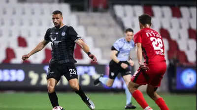 בן והבה שחקן עירוני טבריה. מאור אלקסלסי