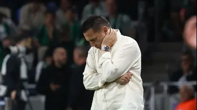 ברק בכר מאמן מכבי חיפה. דני מרון