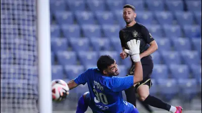 עומר אצילי שחקן בית