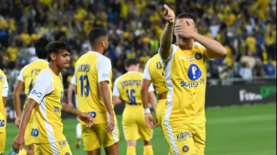 שחקן מכבי תל אביב, אושר דוידה. ברני ארדוב