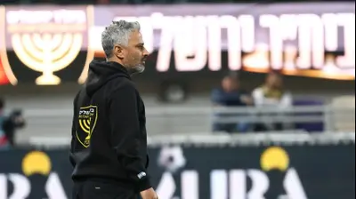 ברק יצחקי, מאמן בית