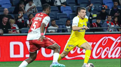 אושר דוידה שחקן מכבי תל אביב. לילך וייס רוזנברג