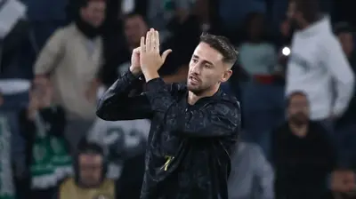 עומר אצילי, בית