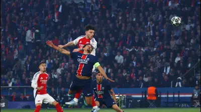 דקלן רייס, שחקן ארסנל מעל מרקיניוס בלם פריז סן ז'רמן. רויטרס