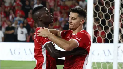 קינגס קאנגווה חוגג עם דן ביטון, הפועל באר שבע. דני מרון