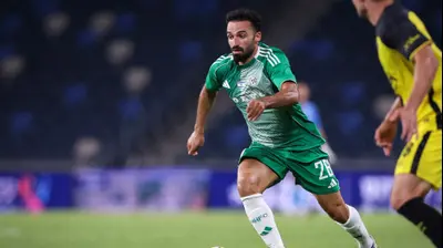 מיכאל אוחנה שחקן מכבי חיפה. מאור אלקסלסי