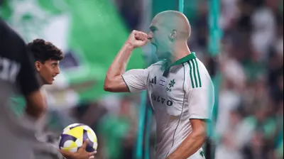 ג'ורג'ה יובאנוביץ' שחקן מכבי חיפה חוגג שער. מאור אלקסלסי