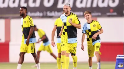 עומר אצילי, בית