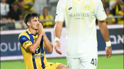 שחקן מכבי תל אביב יון ניקולאסקו. ברני ארדוב