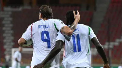 מואיז קן חוגג עם מתאו רטגי, נבחרת איטליה. GettyImages