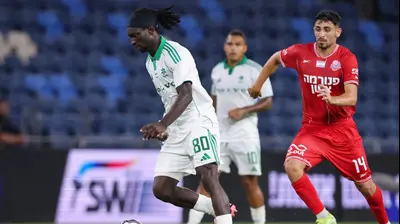 פטר אגבה, שחקן מכבי חיפה. מאור אלקסלסי