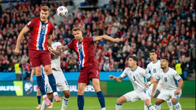 אלכסנדר סורלות, שחקן נבחרת נורבגיה, במשחק מול ישראל. Mateusz Slodkowski,GettyImages