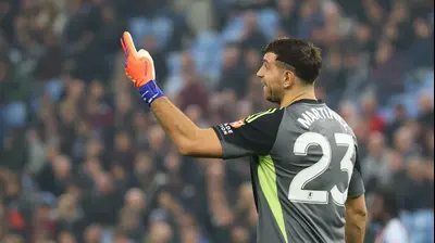 אמיליאנו מרטינס שוער אסטון וילה. אודי ציטיאט