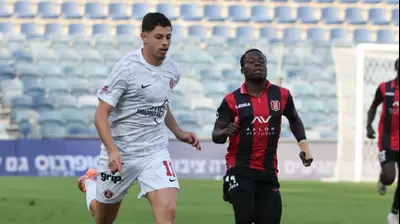 שחקן הפועל תל אביב, סתיו טוריאל. דני מרון