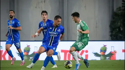 ילה בטאי שחקן מכבי חיפה מול שביט מזל שחקן הפועל פתח תקוה. אריאל שלום