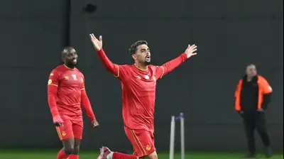 נהוראי דבוש שחקן מ.ס. אשדוד חוגג שער. ברני ארדוב