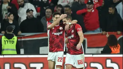 שחקני הפועל באר שבע, הלדר לופס, איגור זלאטנוביץ'. ברני ארדוב