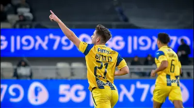 שחקן מכבי תל אביב, נועם בן הרוש. אריאל שלום