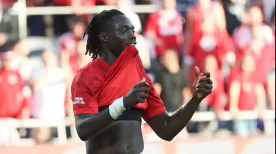 דניאל דאפה שחקן הפועל תל אביב. דני מרון