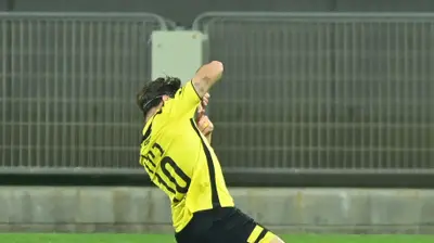 עוז בילו שחקן מכבי נתניה חוגג שער. ברני ארדוב