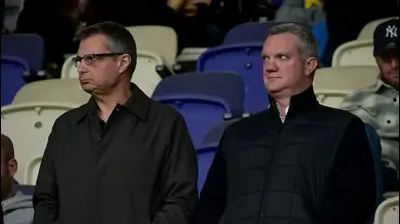 ג'ק אנגלידיס לצד בן מנספורד, מכבי תל אביב. אריאל שלום