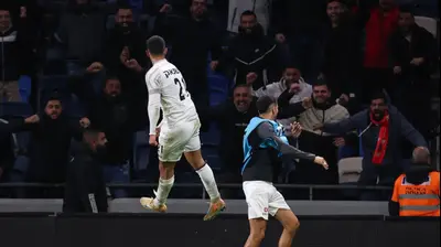 ג'ובייר בושנאק שחקן בני סכנין חוגג שער. מאור אלקסלסי