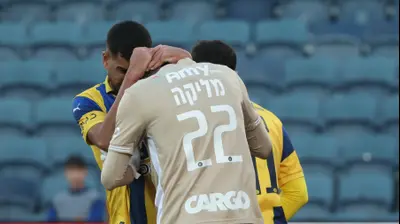 שוער מכבי תל אביב, אופק מליקה. דני מרון