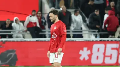 עומרי אלטמן שחקן הפועל תל אביב לאחר הרחקתו. דני מרון