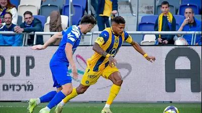 הליו וארלה שחקן מכבי תל אביב. אריאל שלום