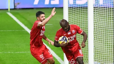 שחקני הפועל חיפה, ג'בון איסט, נאור סבג. ברני ארדוב