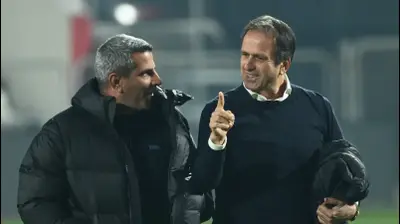 מאמן מכבי נתניה, רוני לוי, עם מאמן בני סכנין, שרון מימר. ברני ארדוב